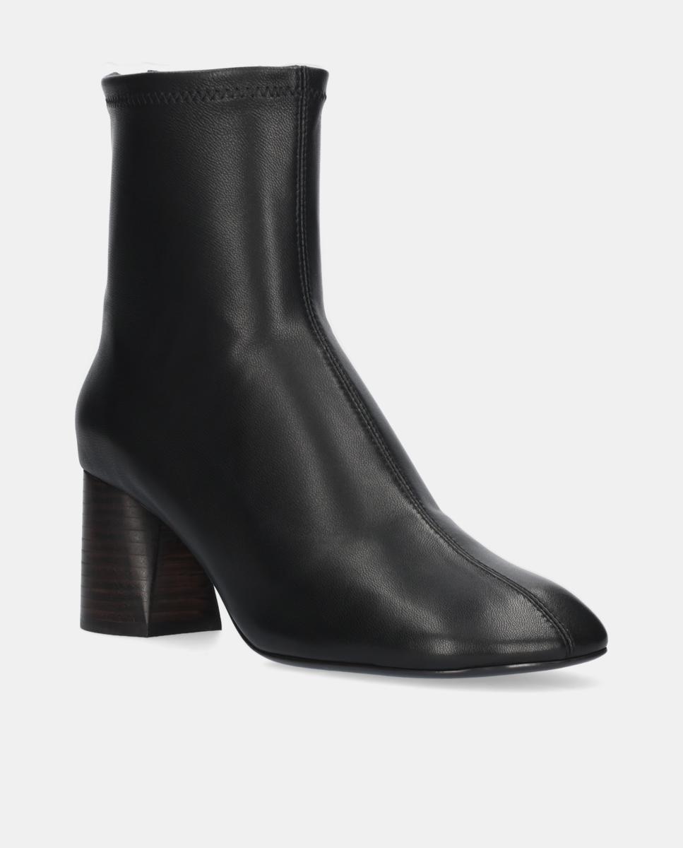Botins em Pele com Fecho de Correr Traseiro e Salto de Bloco Preto-2