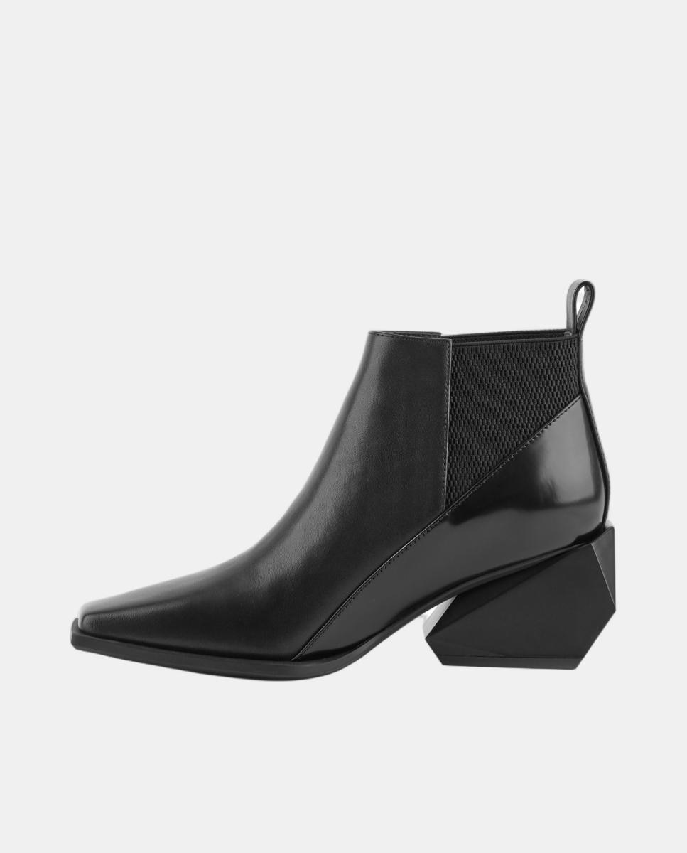 Botins Jacky com Elástico e Salto Tipo Cowboy Preto mate-5