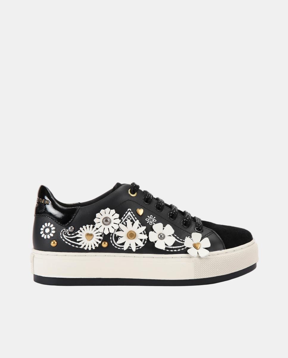 Sapatilhas Laney Flower em Pele com Adorno Preto-1