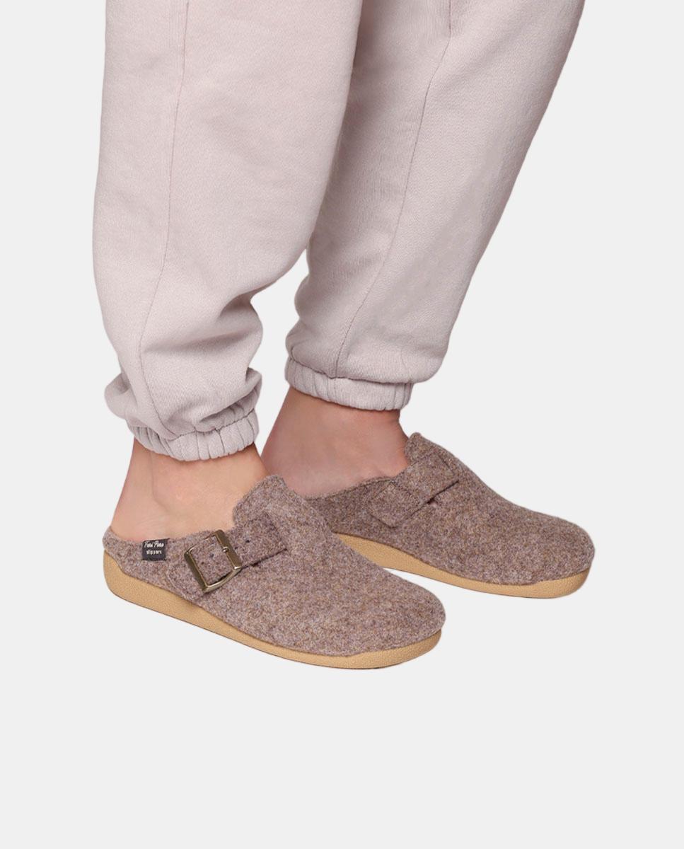 Slippers Tipo Mules com Fivela Castanho taupe-4