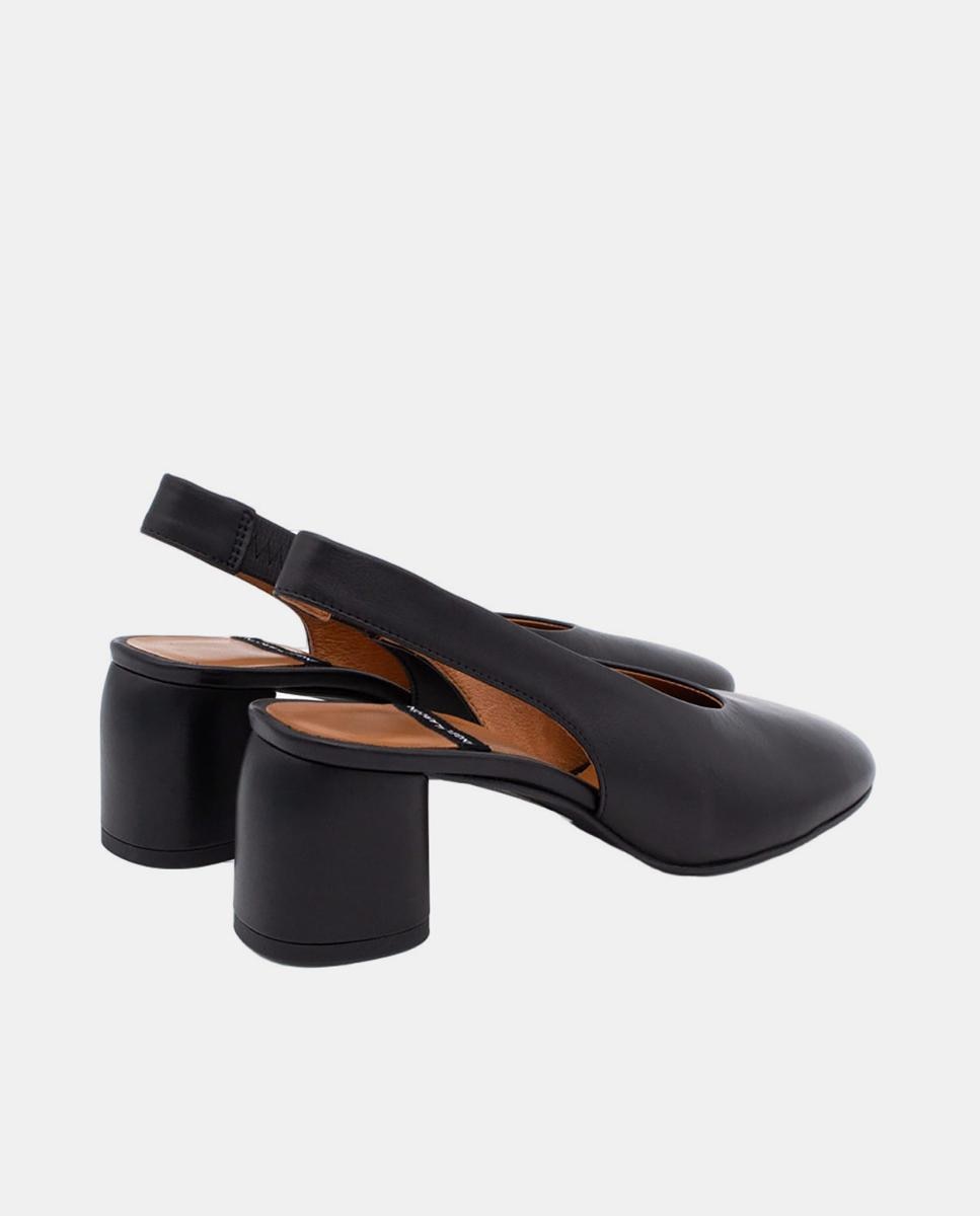 Sapatos Tipo Mules com Salto Preto-3