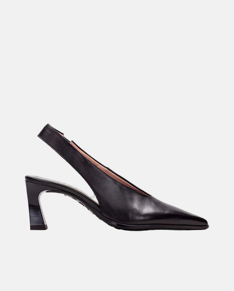 Imagem 0 de Sapatos de Salto Tipo Mules em Pele