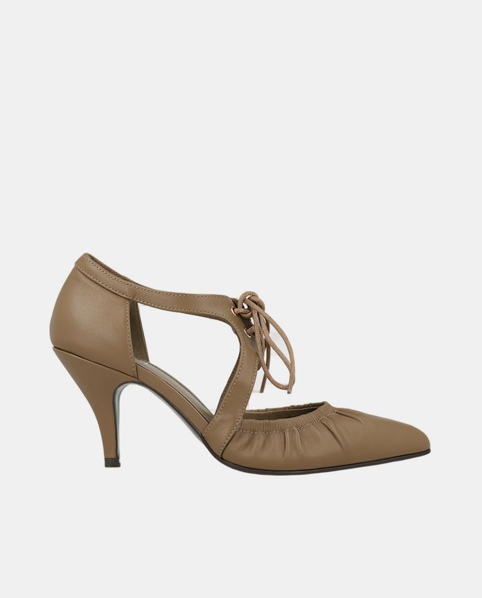 Imagen 0 de Zapatos de mujer en piel con cordon en color vison. Marrón