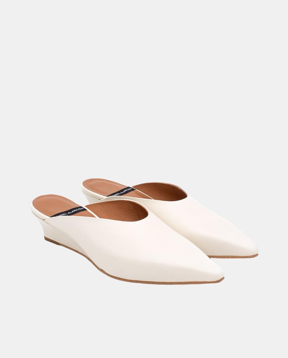 Mules em Pele com Cunha Branco-marfim-2