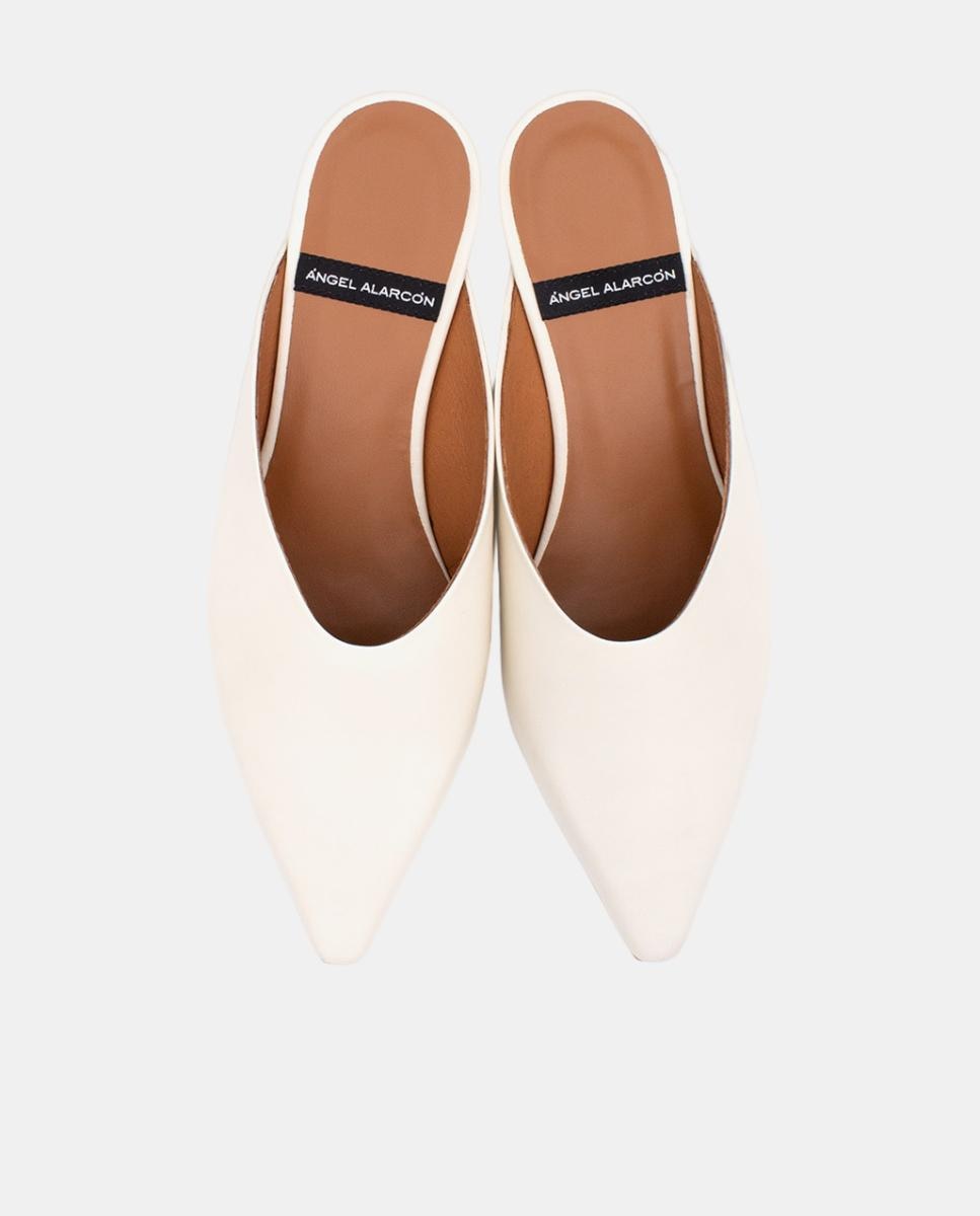 Mules em Pele com Cunha Branco-marfim-4