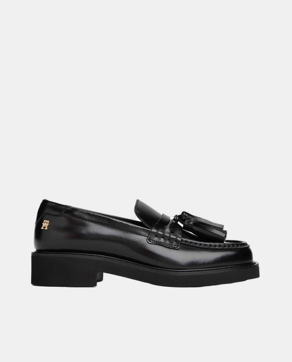 Mocassins em Pele com Borlas Preto-1