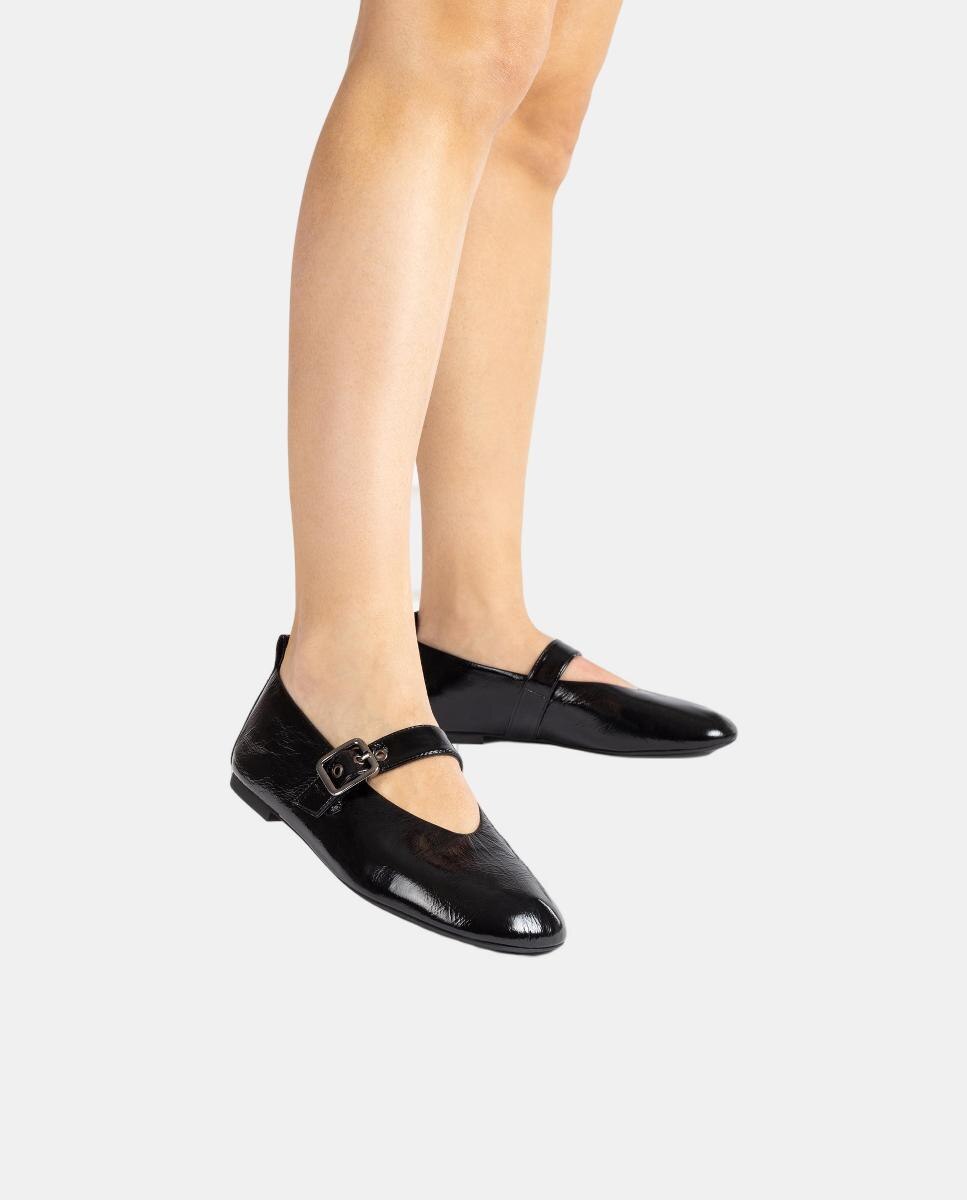 Bailarina de punta sesgada fabricada en animal print - Unisa - Negro Negro-5