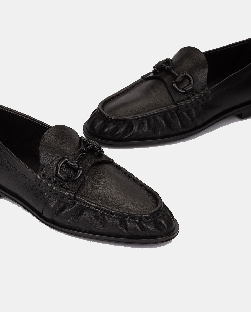 Imagen 4 de Mocasín de piel con hebilla. - Pedro Miralles - Negro Negro