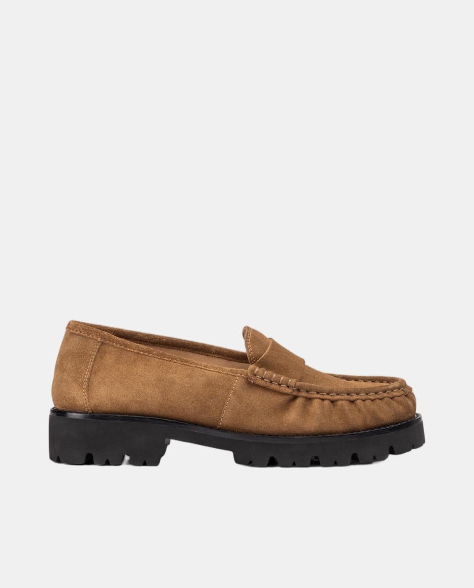 Imagen 0 de Mocasines de mujer de piel fruncido Marrón claro