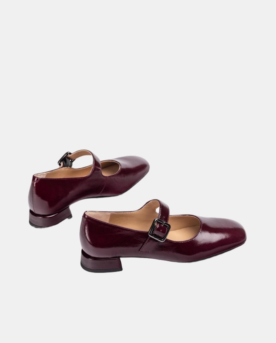 Sapatos de Presilha em Pele com Fivela Vermelho/Grená-3