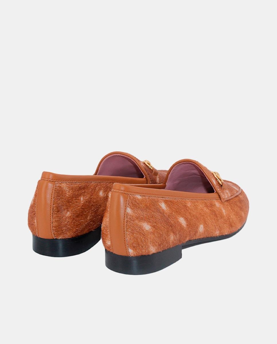 Mocassins em Pelo Bovino com Adorno Castanho-3