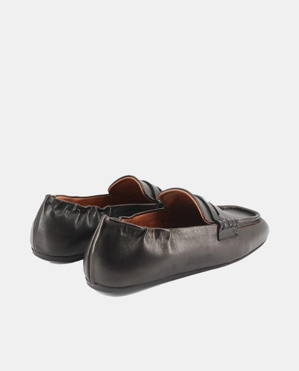 Mocassins em Pele Tipo Napa com Travessão e Ajuste Flexível no Calcanhar Castanho-3