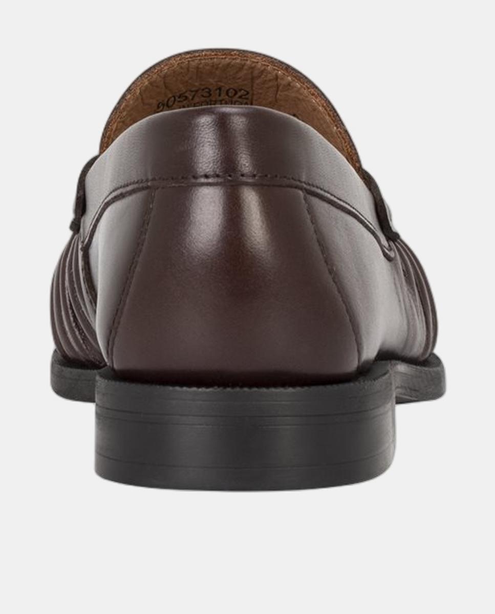 Mocassins Rasos em Pele Castanho-3