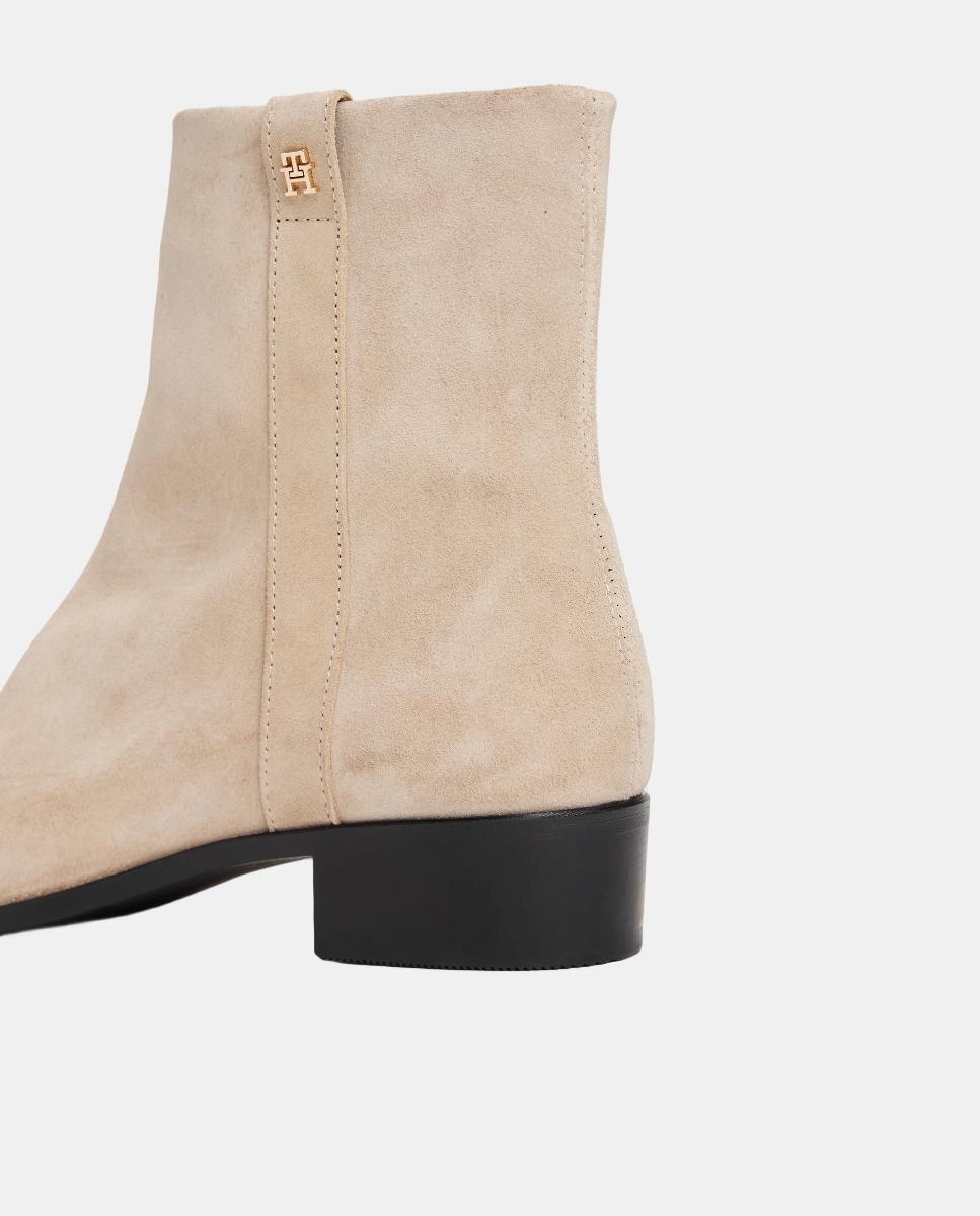 Botins em Pele com Logótipo Dourado Natural-6