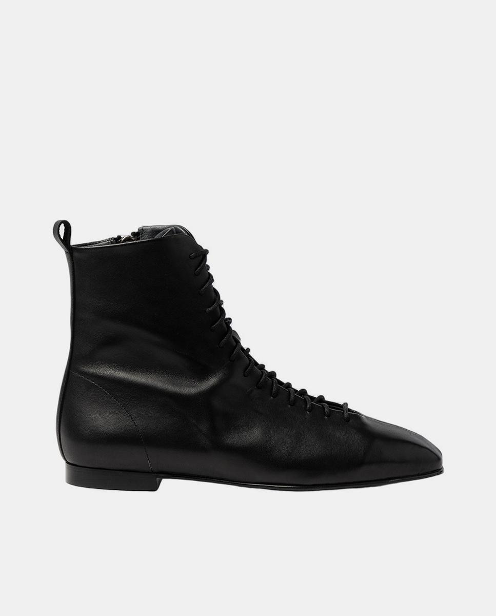 Botins Tipo Blucher e Conceito Boxing em Napa Soft Preto-1