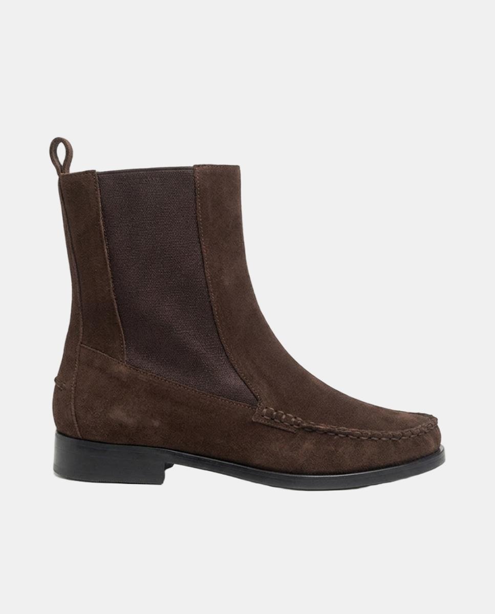 Imagem 0 de Botins Tipo Chelsea com Conceito de Mocassins em Croute Soft