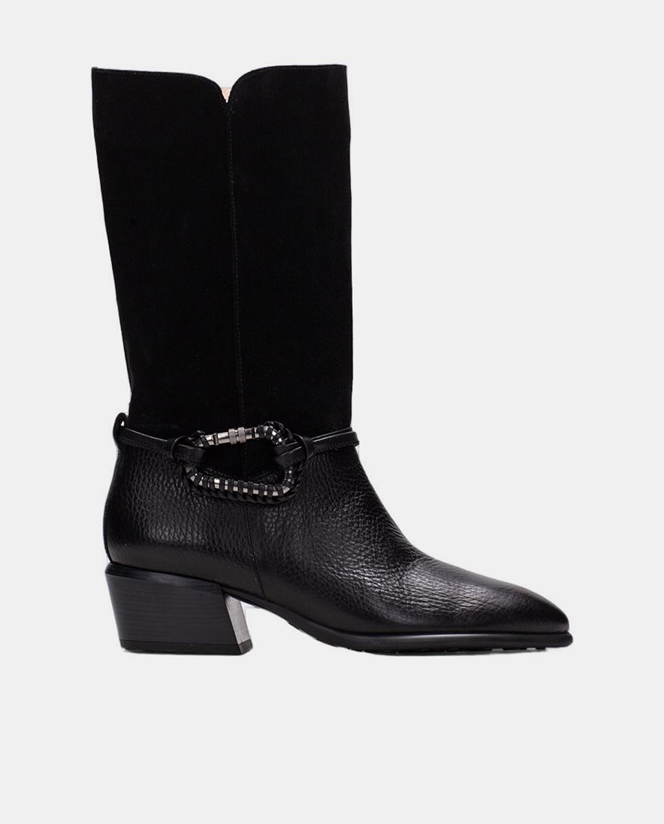 Imagem 0 de Sapatos Tipo Botas