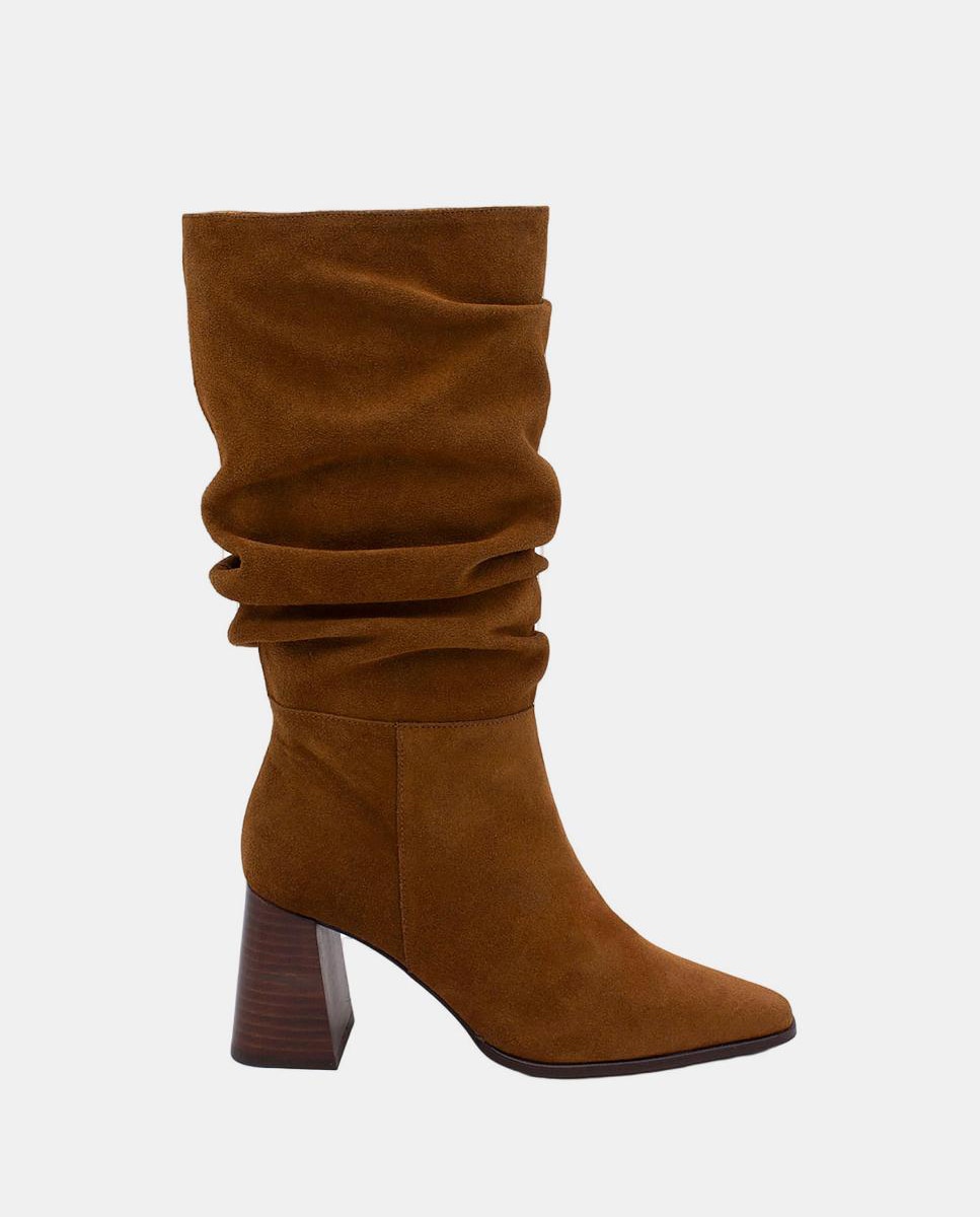 Imagem 0 de Botas com tacão