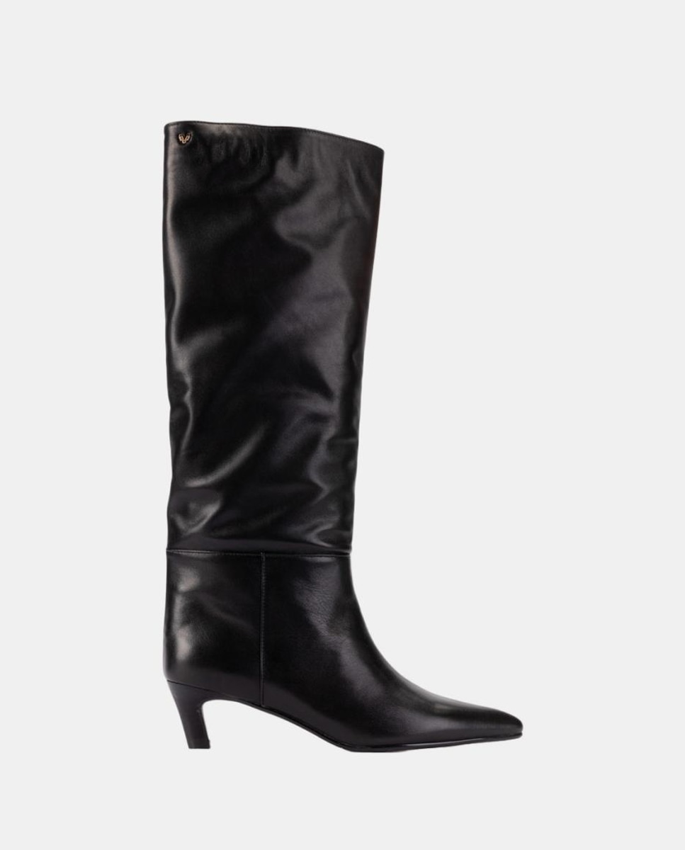 Imagen 0 de Bota de piel para mujer Negro