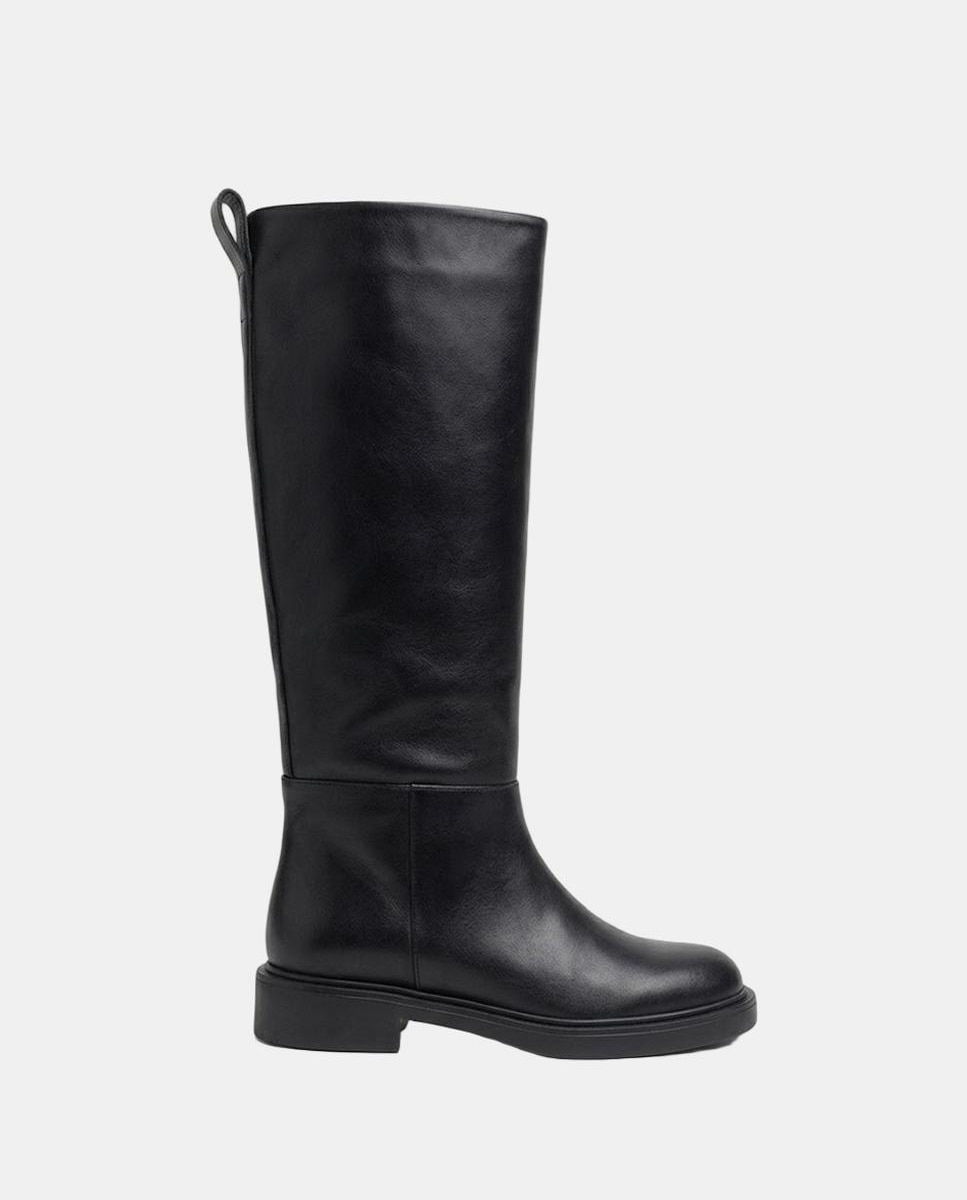 Imagem 0 de Botas em Napa Soft e Sola Extra-Light