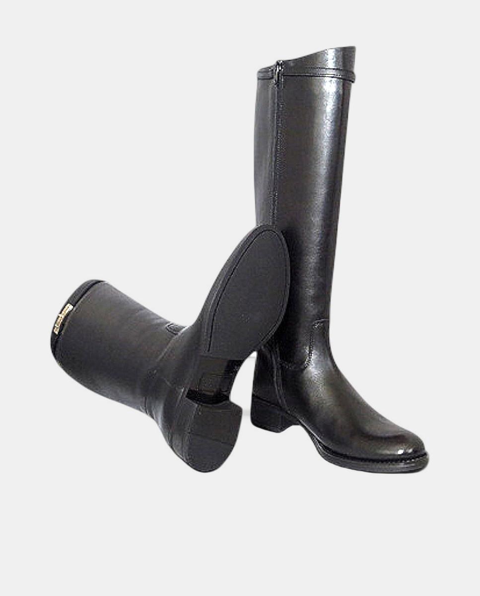 Botas Lisas em Pele com Detalhe Metálico Preto-4