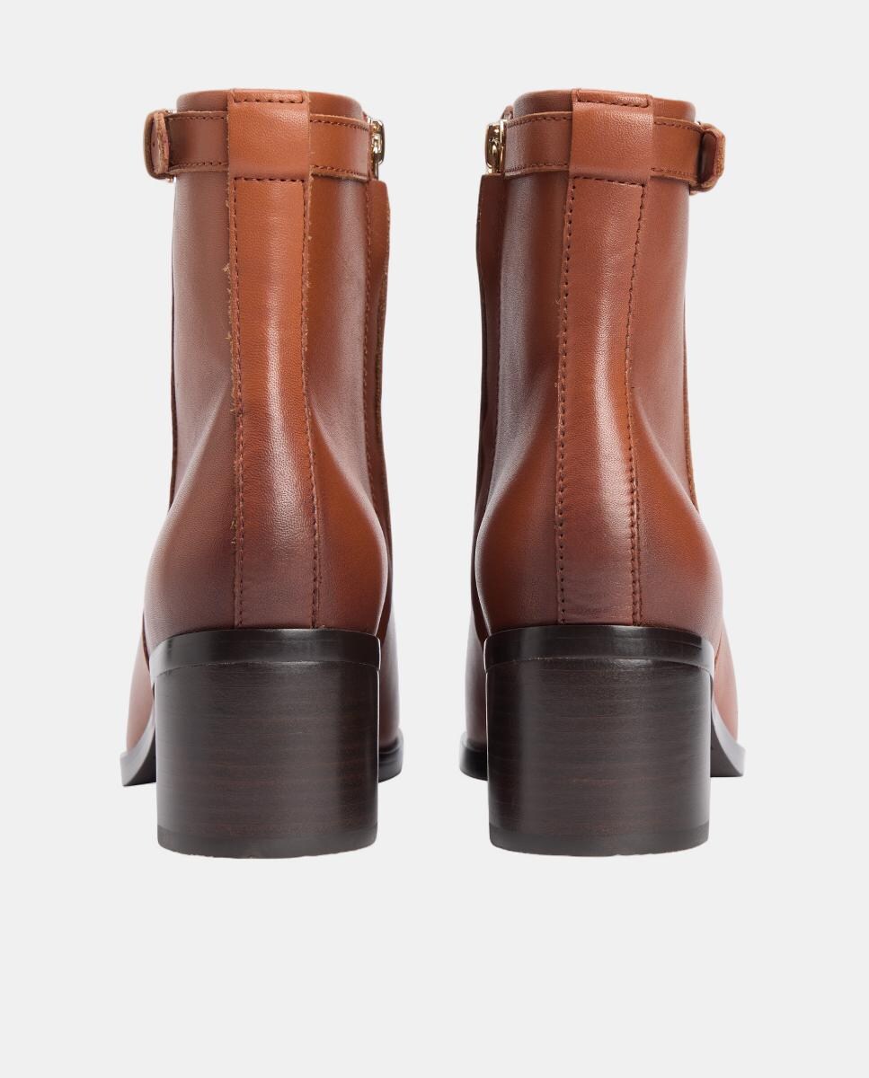 Botins Chelsea em Pele com Salto Castanho caramelo-4