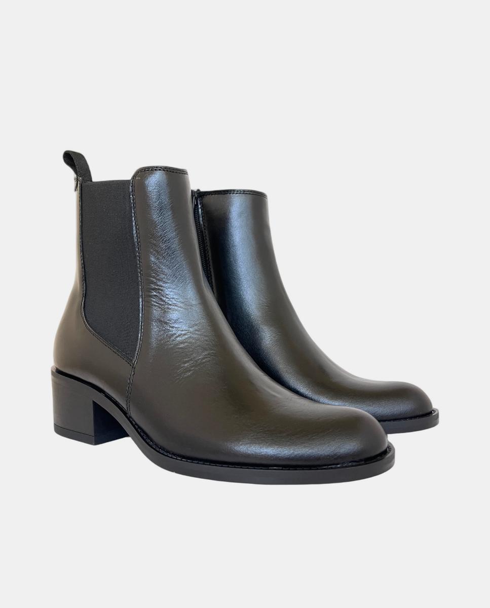 Botins Tipo Chelsea com Salto de Bloco e em Pele Preto-2