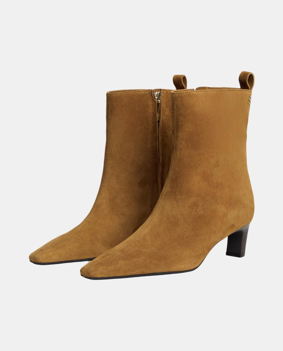 Botins de Salto Kitten em Pele TH Castanho-2
