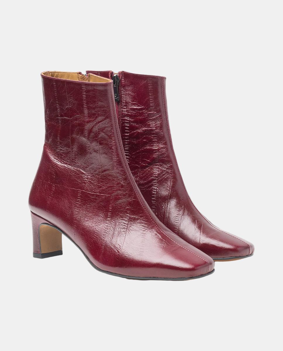 Botins em Pele Gravada com Efeito de Águia Vermelho-2