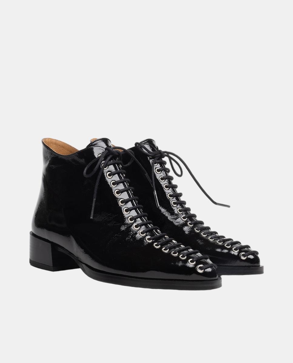 Botins Tipo Bluchers em Verniz Soft Pretos-2