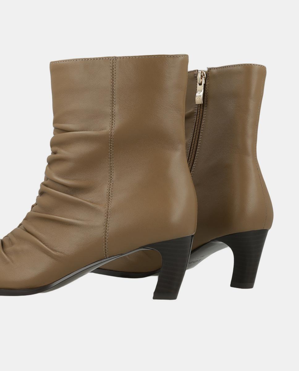 Botins de Salto com Peito do Pé Franzido – Cor de Vison Castanho-3
