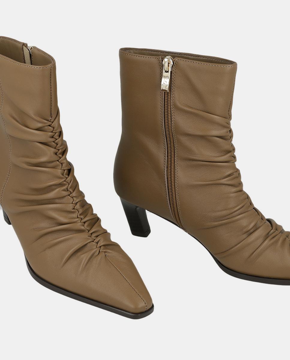 Botins de Salto com Peito do Pé Franzido – Cor de Vison Castanho-4