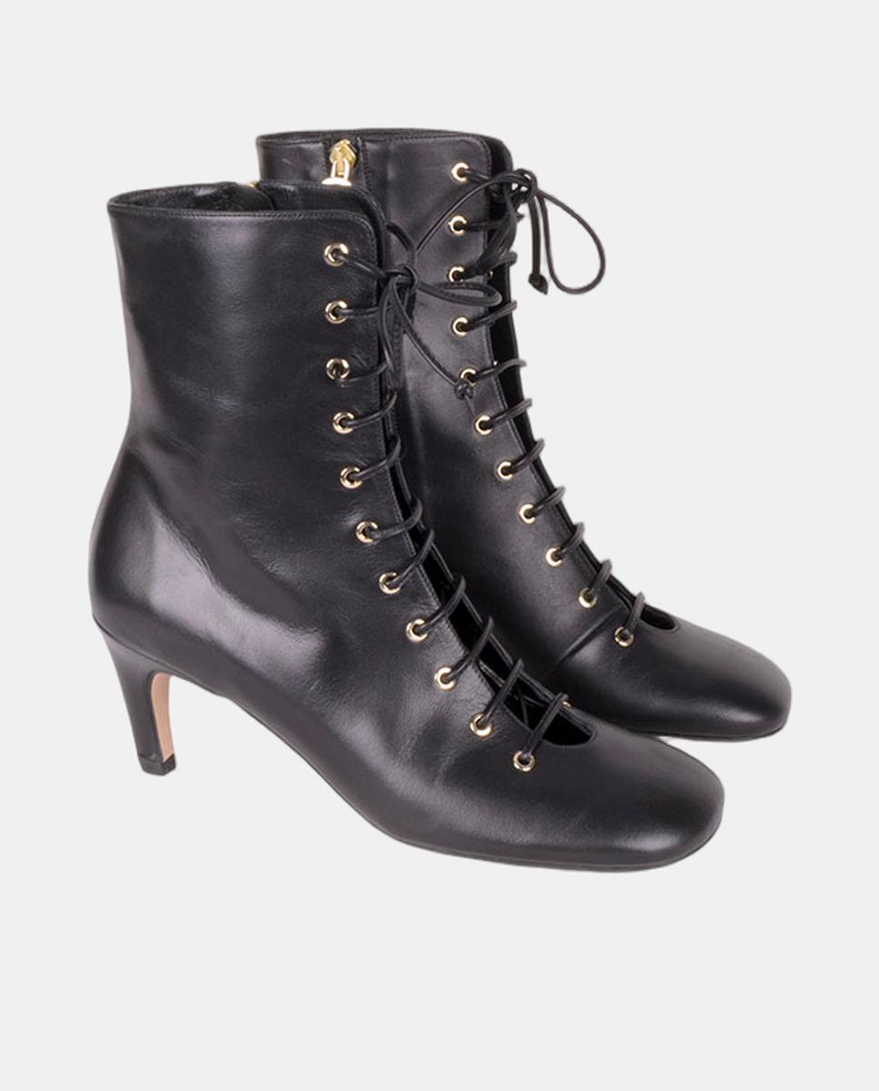 Botins em Pele com Atacadores Preto-4