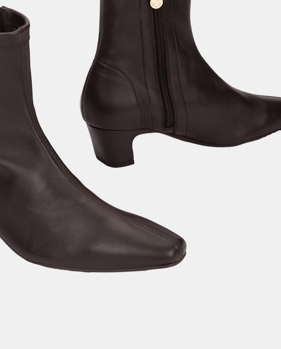 Botins em Pele com Salto Baixo Castanho-escuro-4