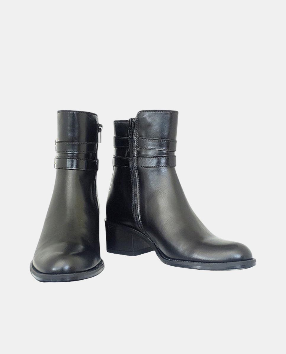 Botins em Pele com Salto e Três Fivelas Preto-3