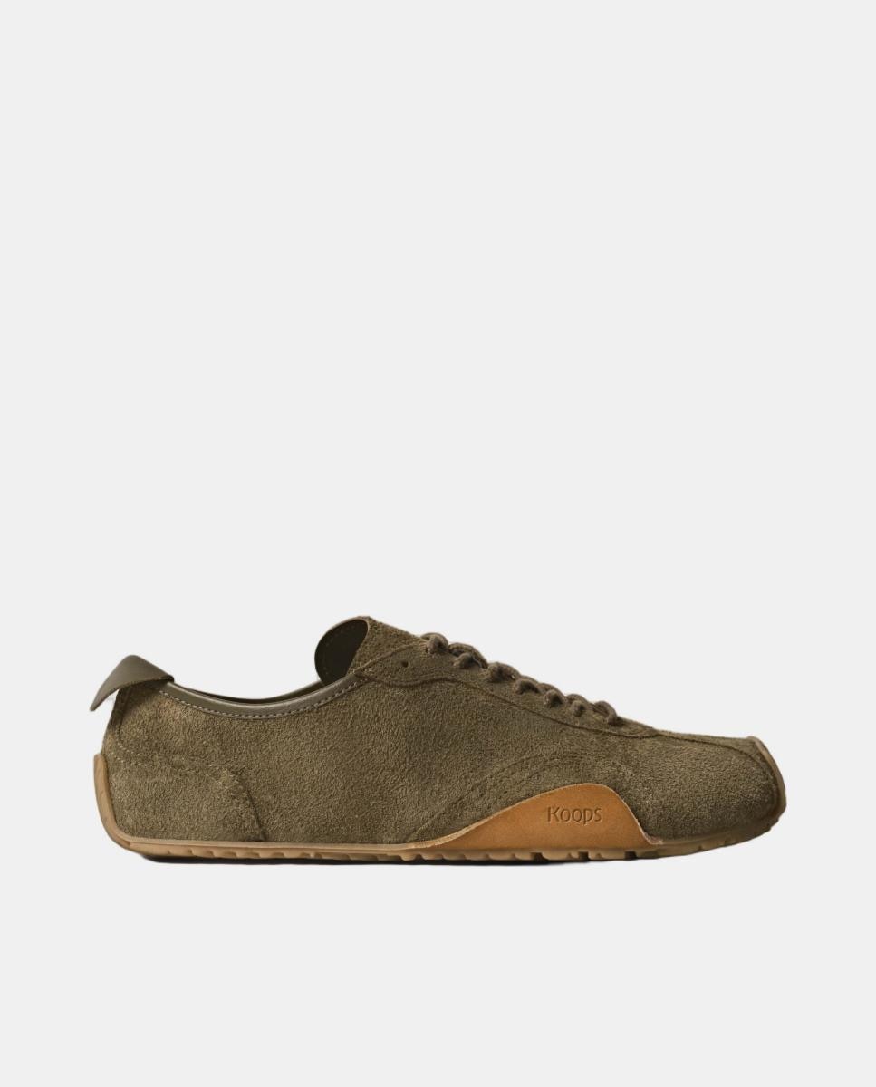 Imagem 0 de Sapatilhas unisex em pele e sola rasa sem drop.