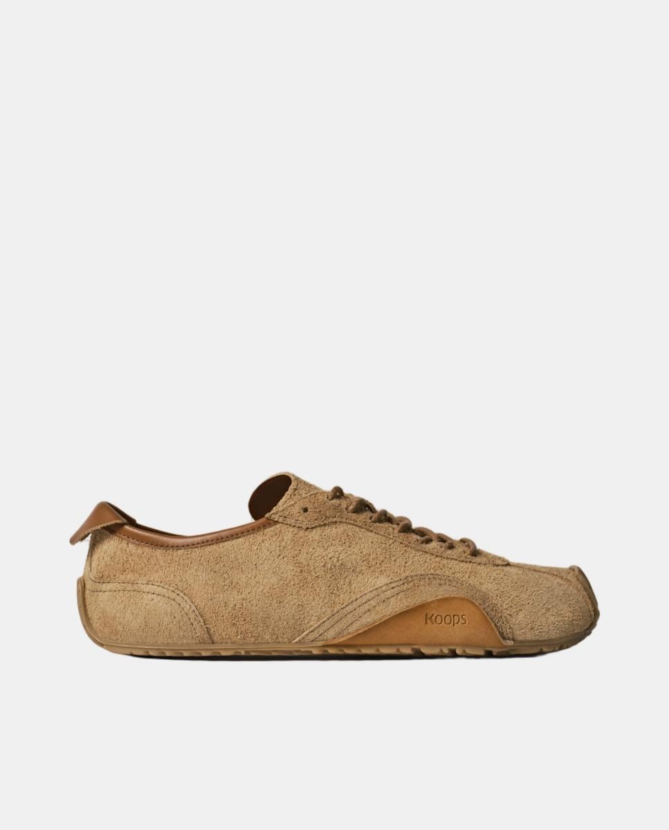 Imagem 0 de Sapatilhas unisex em pele e sola rasa sem drop.