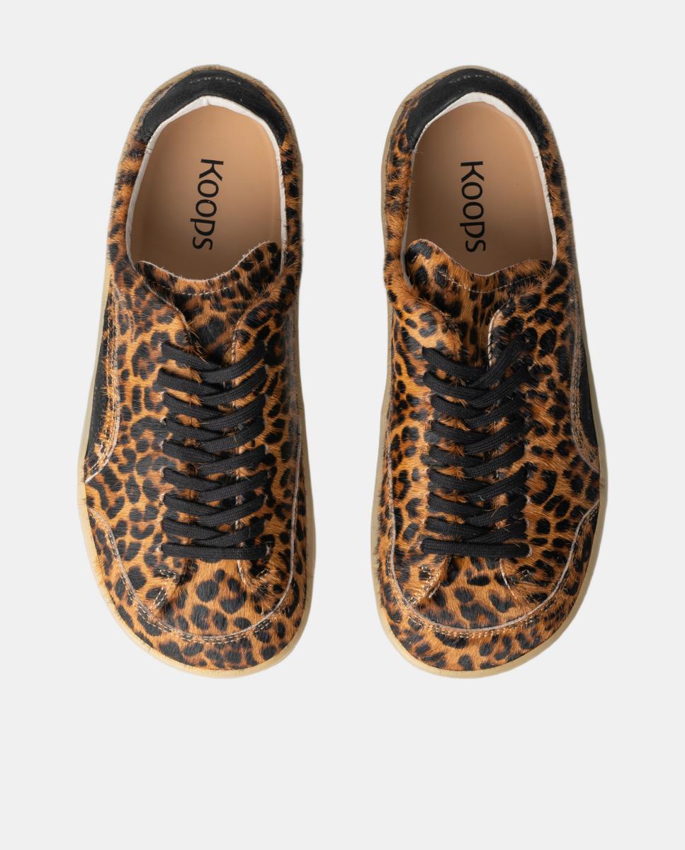 Sapatilhas unisex em pele e sola rasa sem drop. Multicolor-2