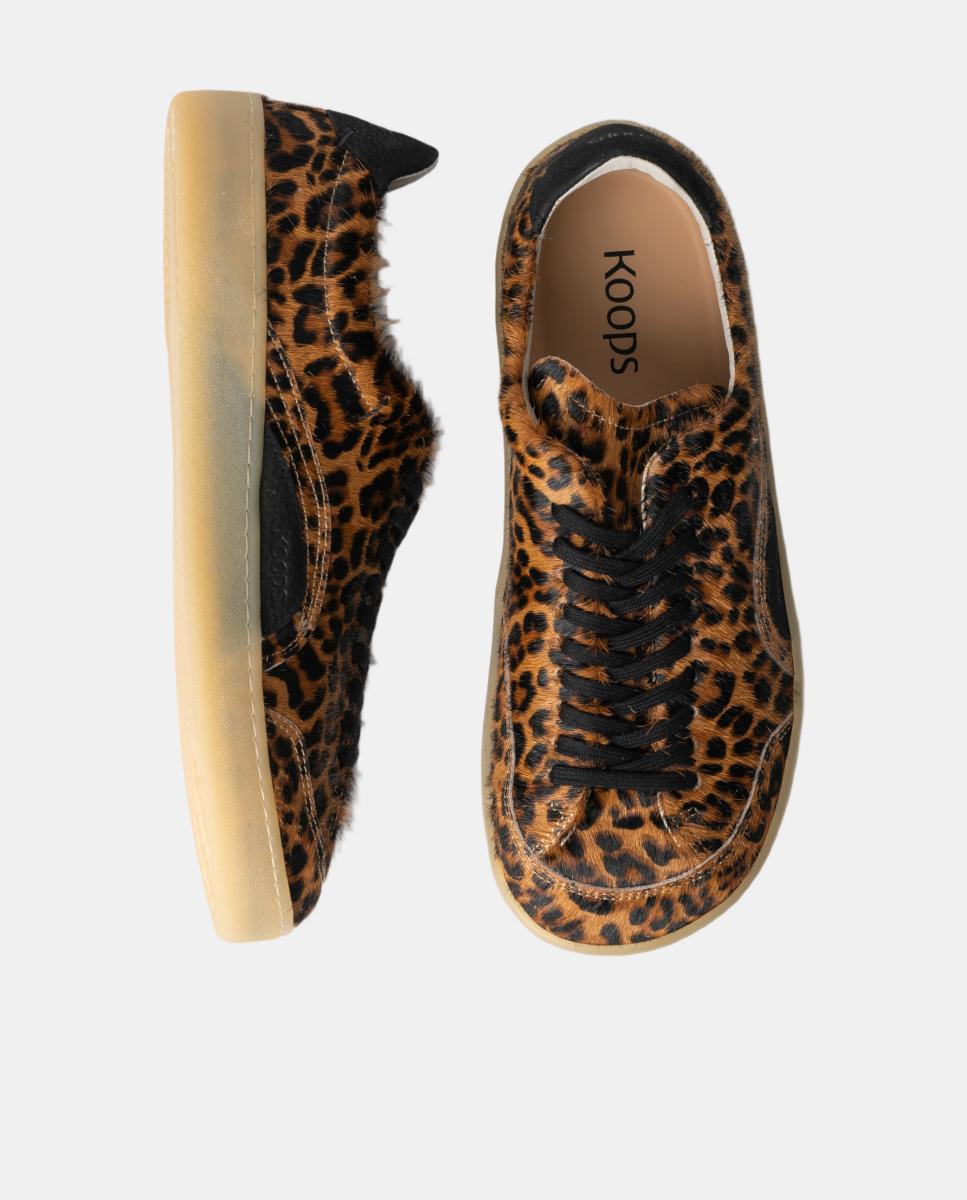 Sapatilhas unisex em pele e sola rasa sem drop. Multicolor-3