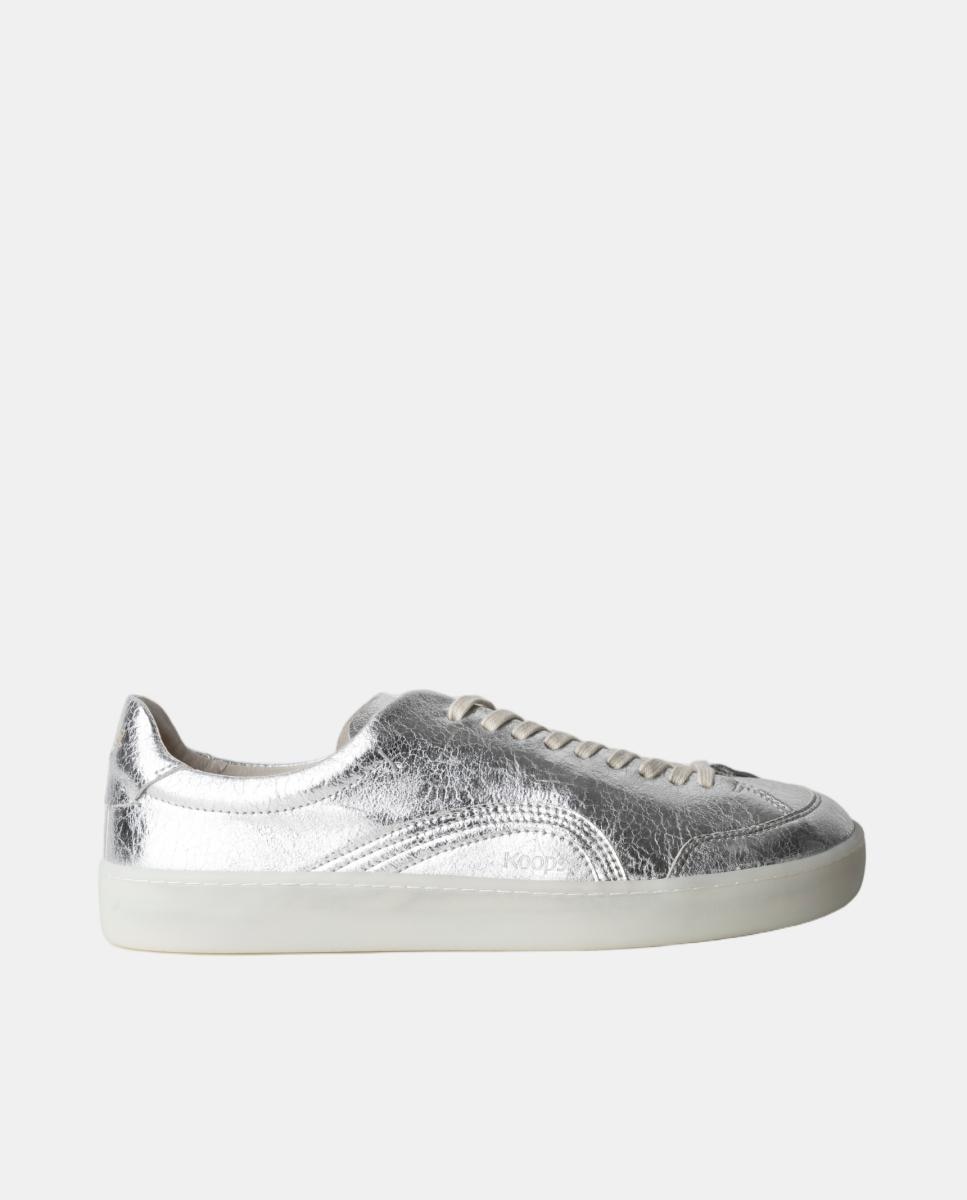 Imagem 0 de Sapatilhas unisex em pele e sola rasa sem drop.