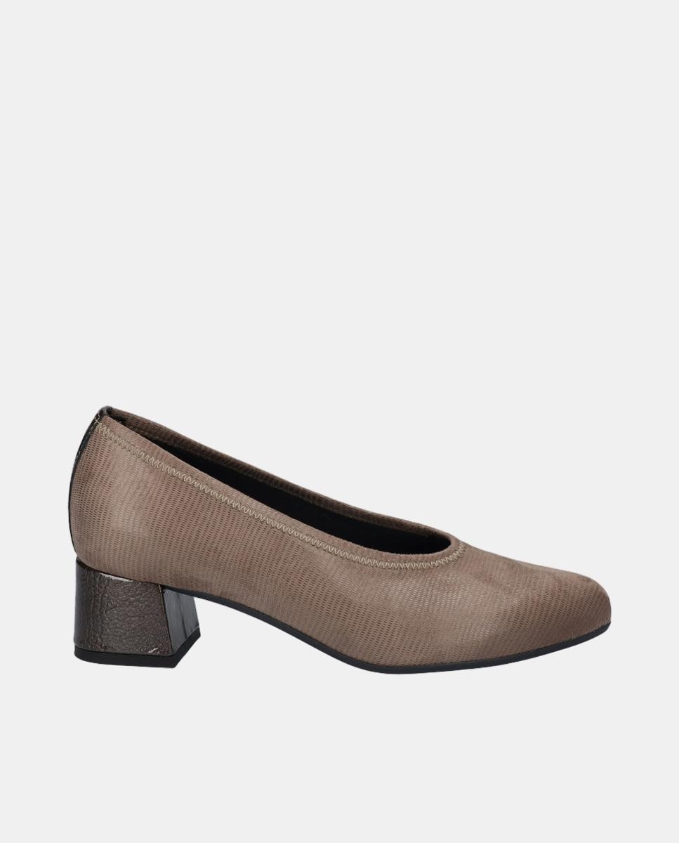 Imagem 0 de Sapatos de salto de licra com salto medio