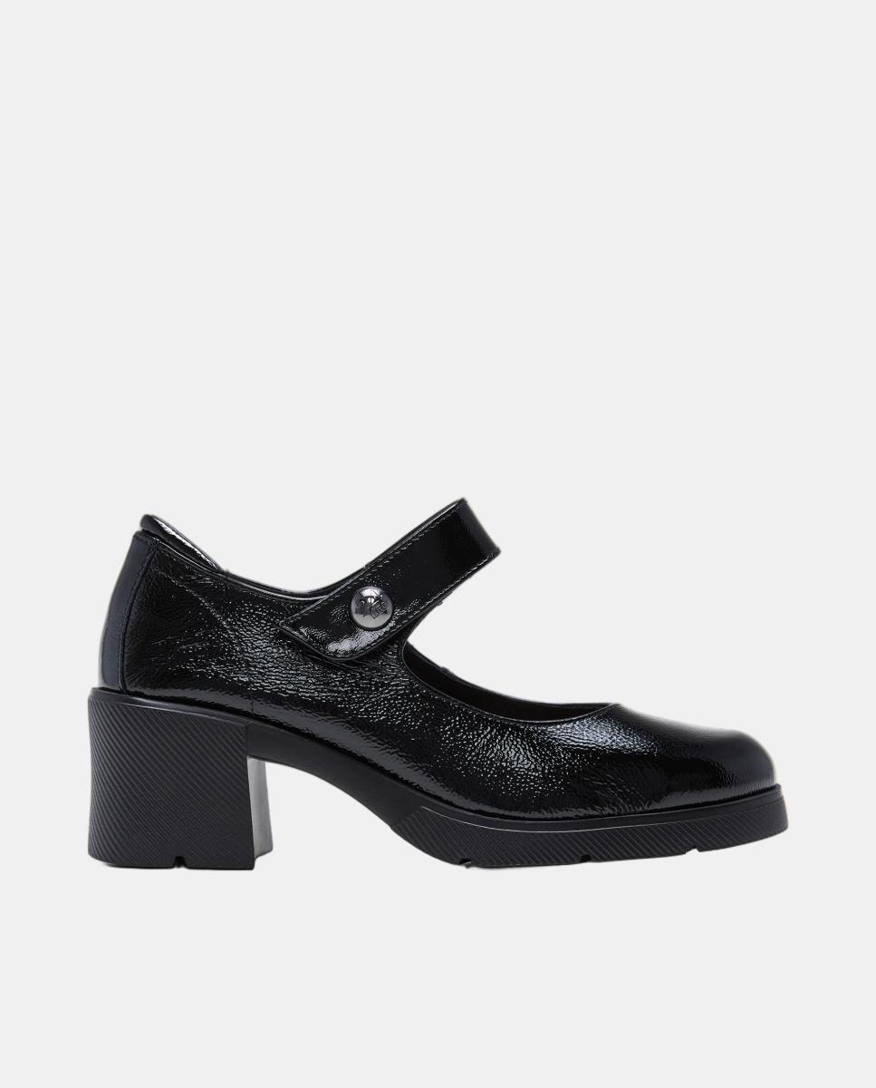 Imagem 0 de Sapatos de Presilha em Verniz com Salto de Bloco