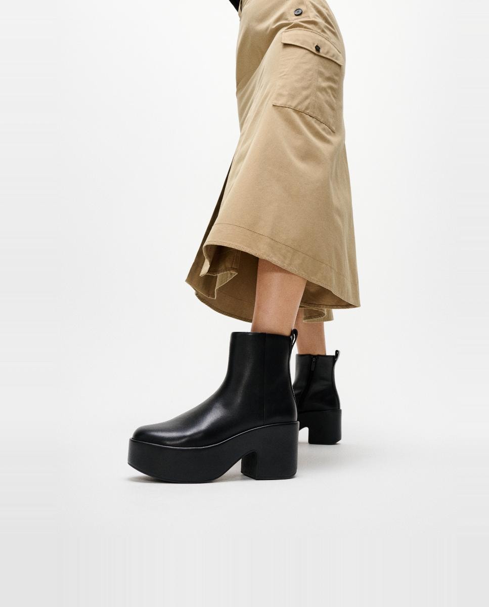 Botas de Couro com Plataforma Preto-3