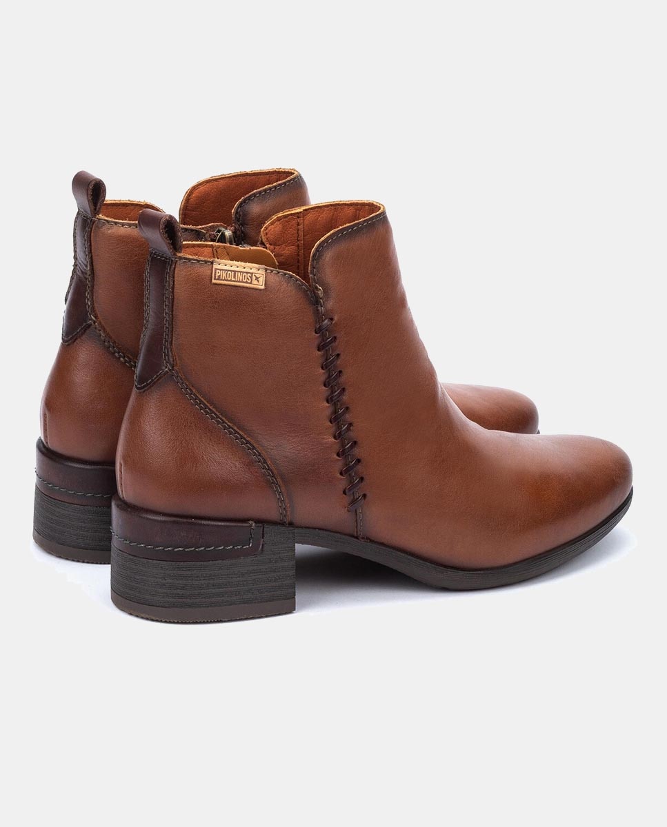 Botins Málaga com Salto de Bloco e em Pele Castanho-3