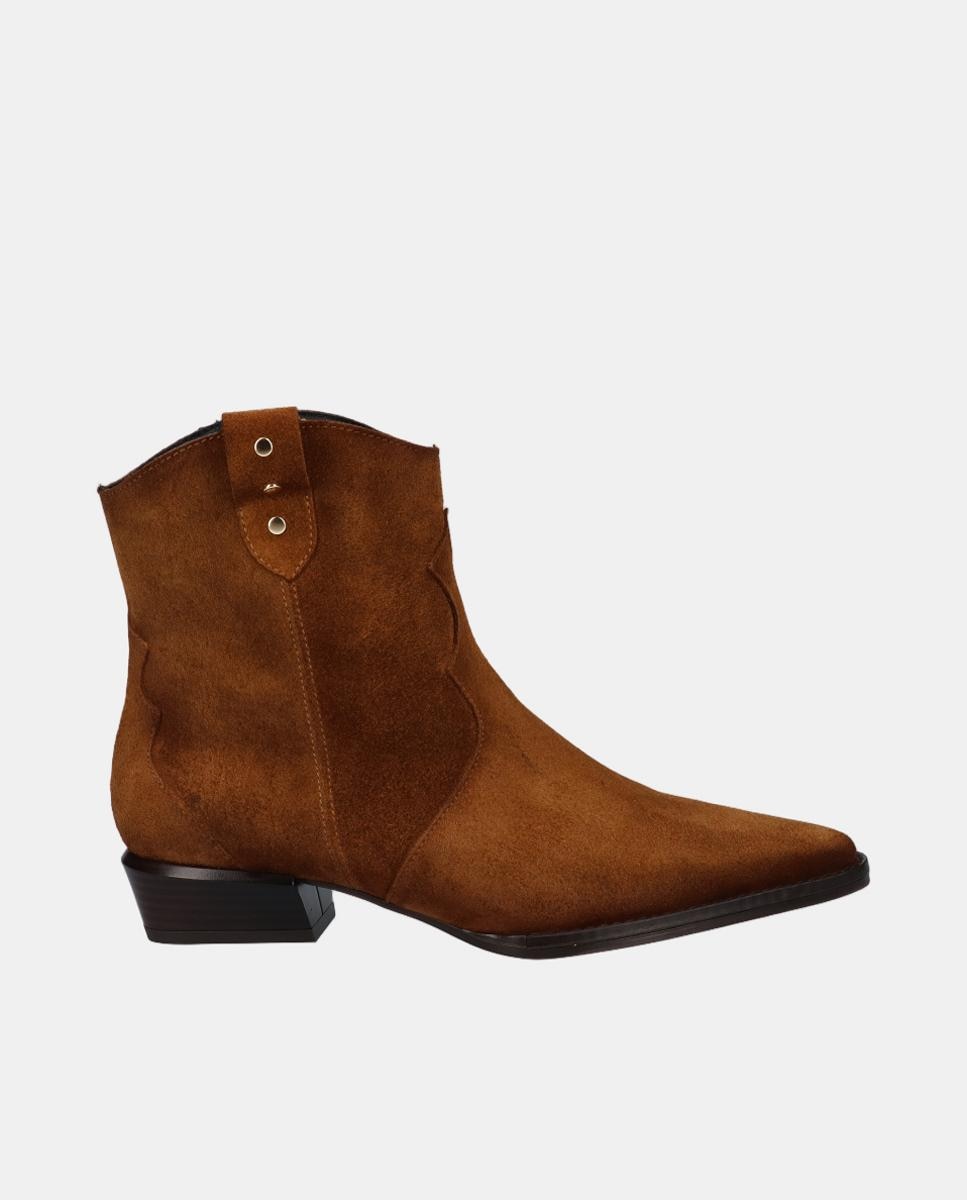 Imagem 0 de Botins de Cowboy em Croute com Salto Baixo