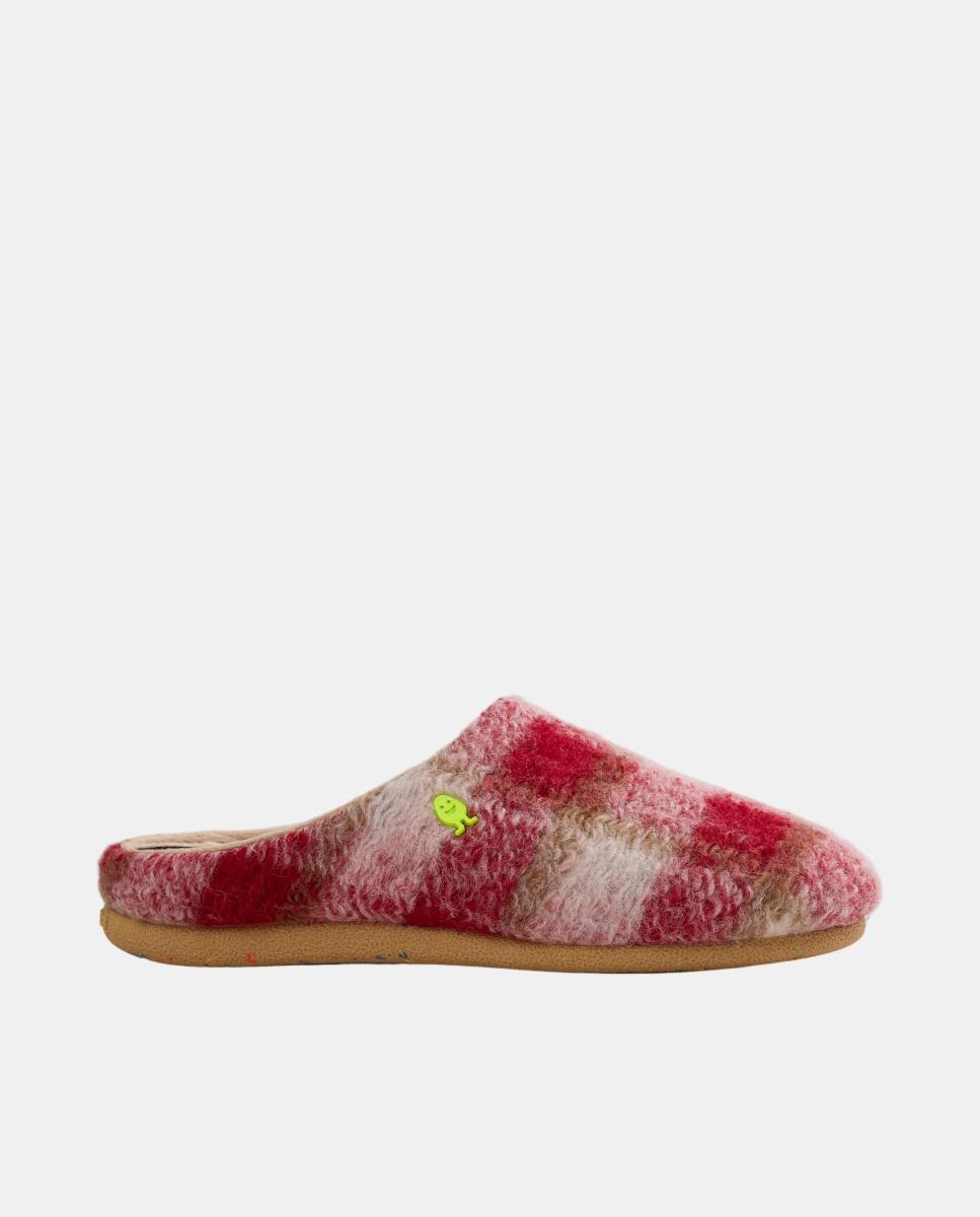 Imagen 0 de Zapatillas de casa con estampado de cuadros Rojo