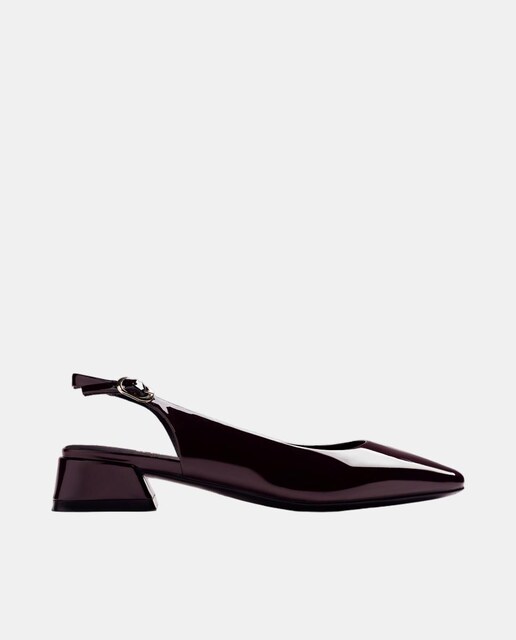 Zapatos tacón destalonados negros