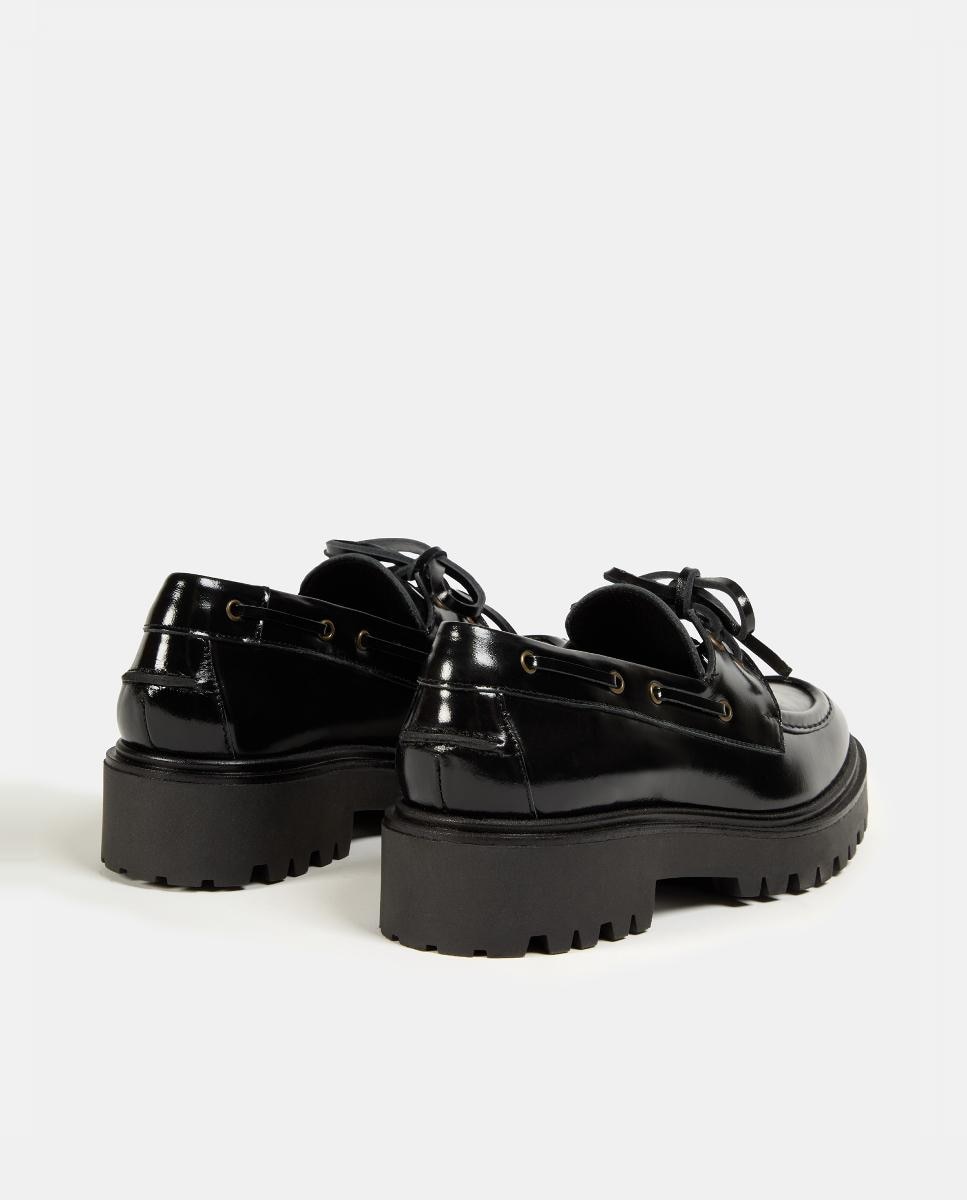 Sapatos Rasos Tipo Náuticos em Pele Preto-4