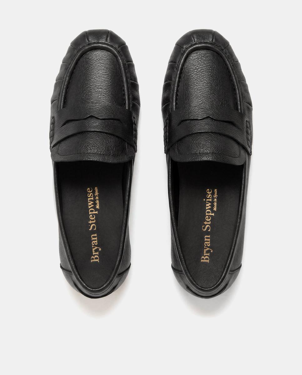 Mocassins Básicos em Pele Preto-3