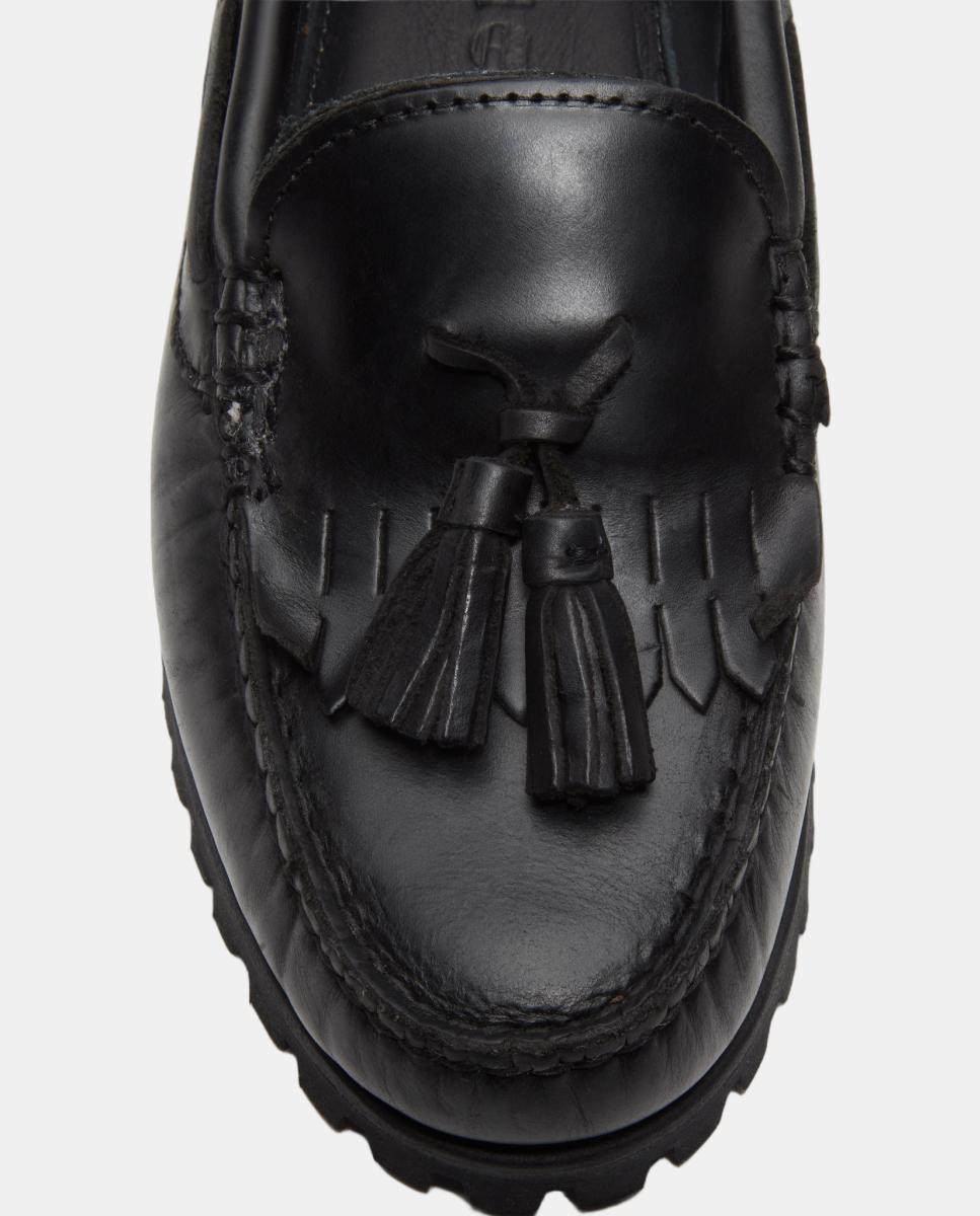 Mocassins com Borlas Authentic em Pele Preto-7
